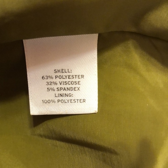 Nordstrom Halogen green mid length skirt.  Fully lined.  Size 12 - Picture 8 of 9